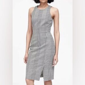 Banana Republic Gray Plaid Sleeveless Midi Sheath Dress